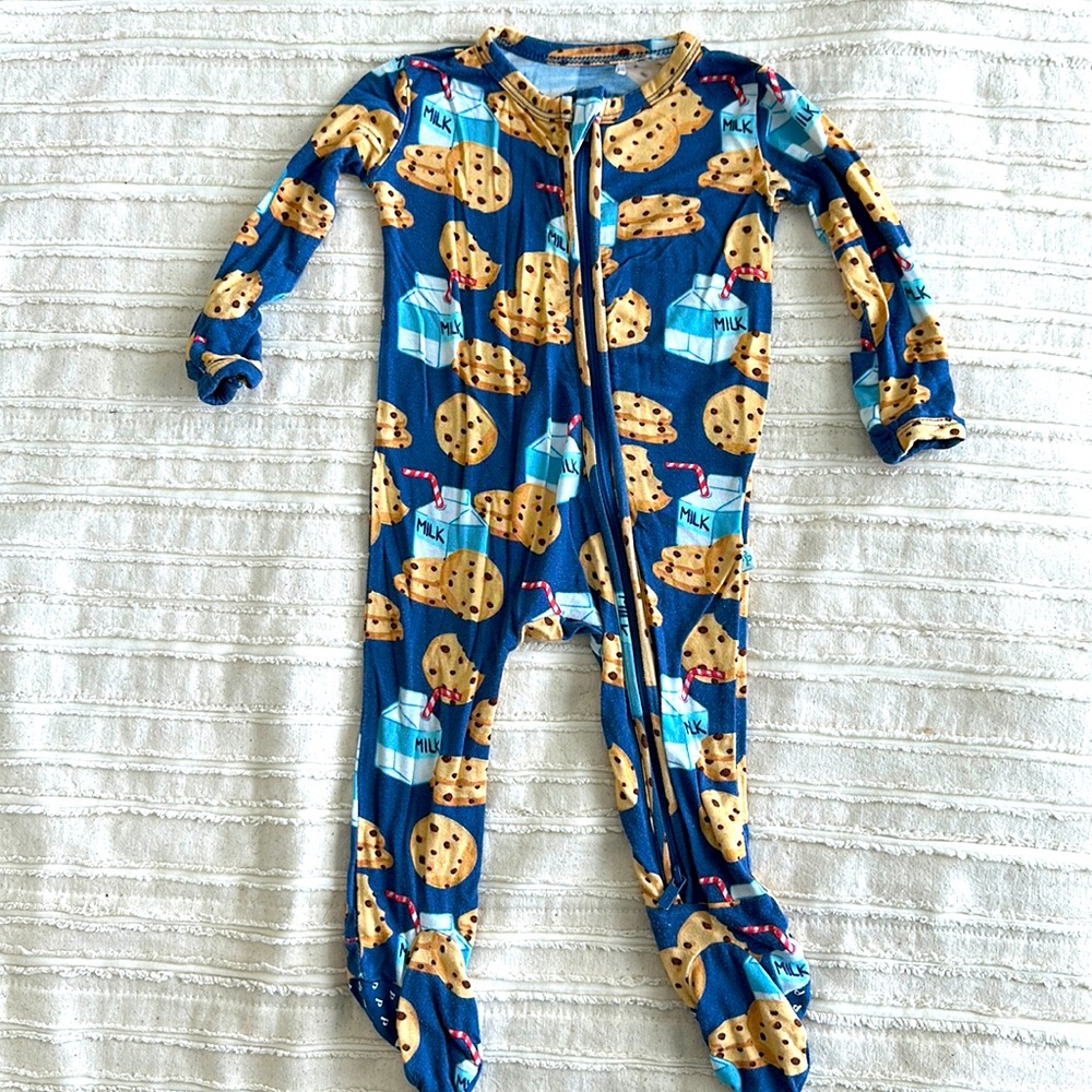 Post Peanut cookies and milk zipper footie